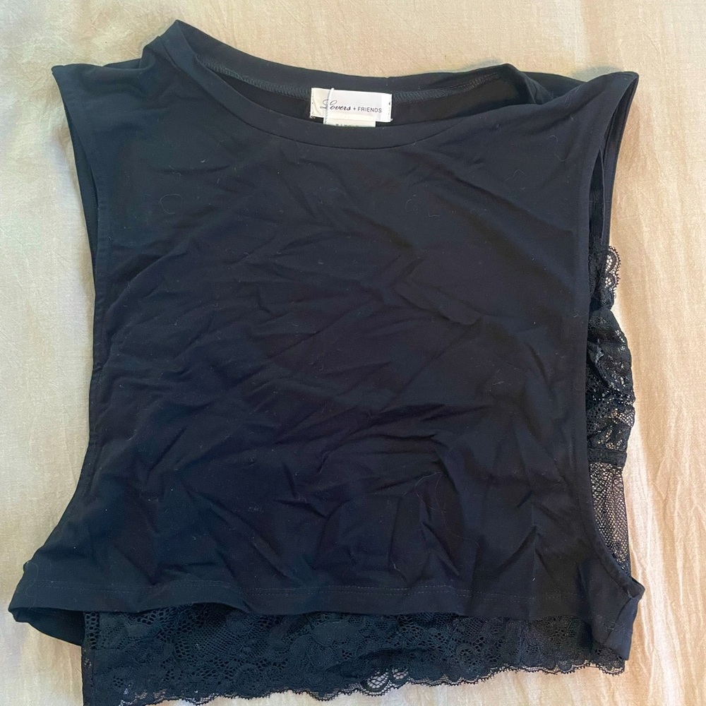 Lovers and friends crop top lace